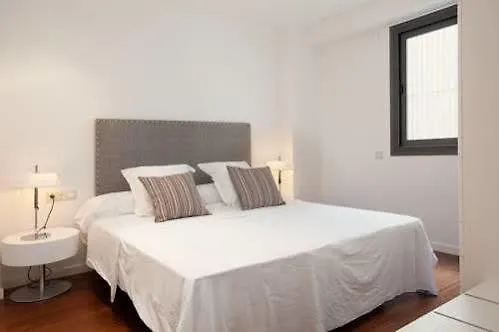 ברצלונה Aspasios Diagonal Art Apartments